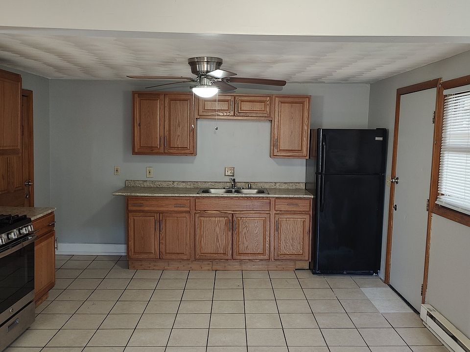 2nd image of 31 Southwick St #1R