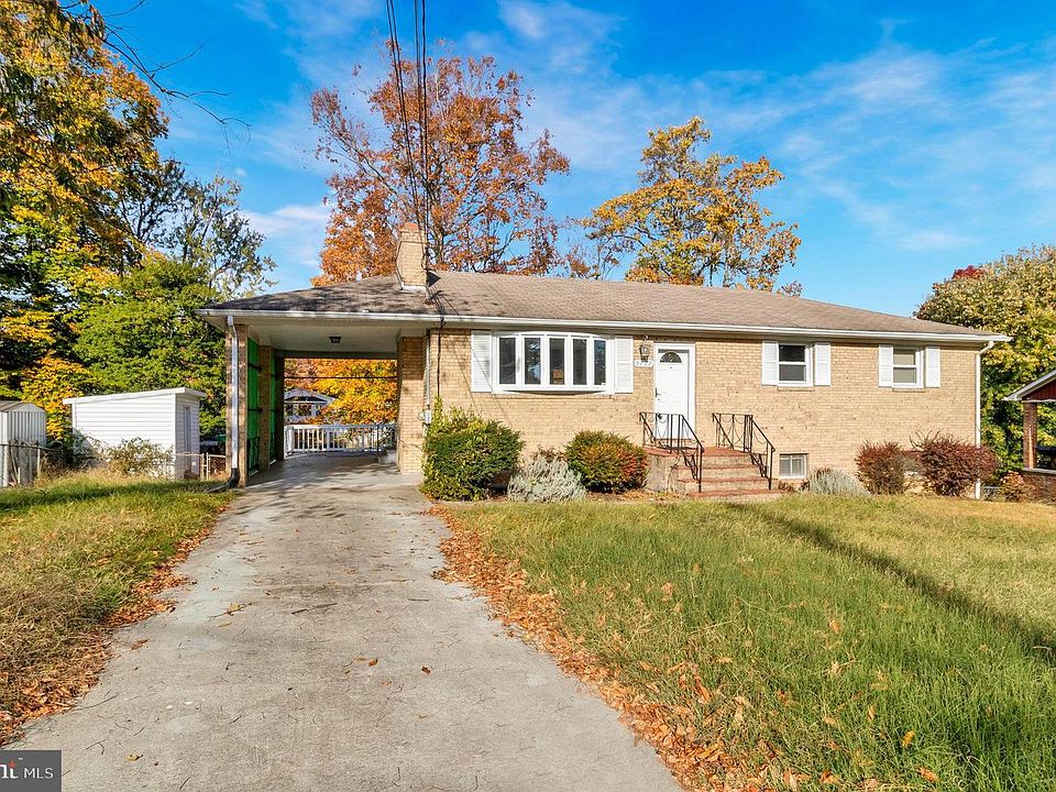 1st image of 9702 Underwood Dr