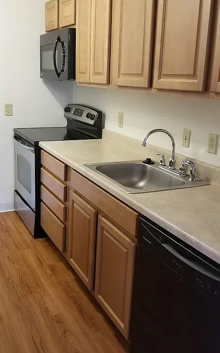 St Regis Apartments