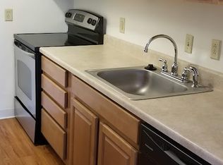 St Regis Apartments, Saint Charles, MO 63301
