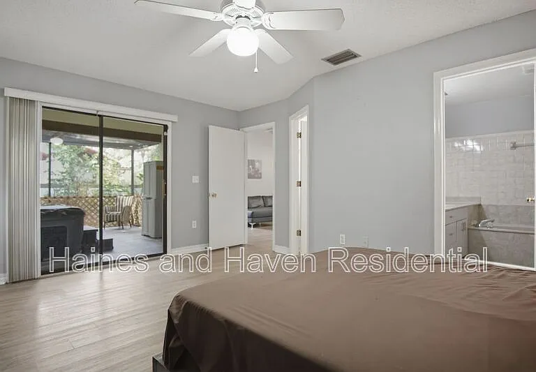 157 Coventry Cir — Photo 19