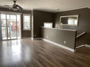 1469 Royal Reserve Way, Greenwood, IN 46143