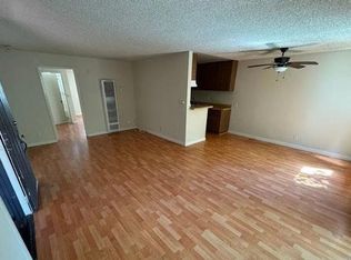 8614 Foothill Blvd APT 103, Sunland, CA 91040