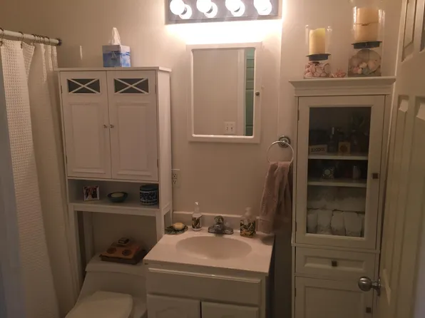 248 Race St Floor 2, Philadelphia, PA 19106