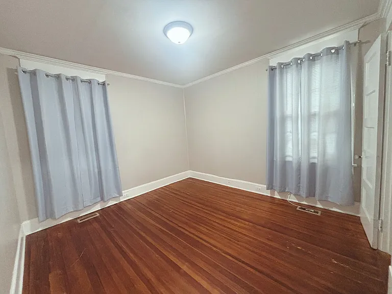 117 Southern Ave — Photo 15