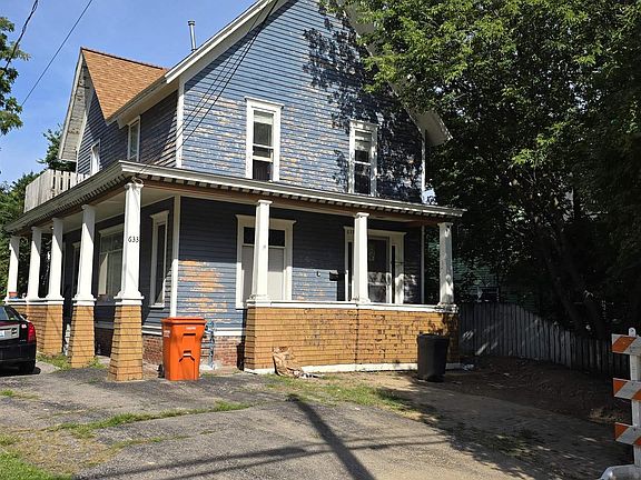 3rd image of 633 N Water St