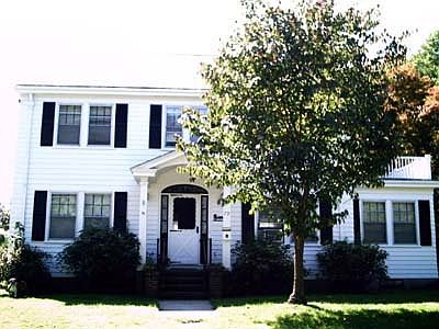 2nd image of 79 Bedlow Ave