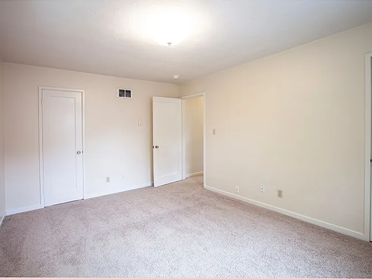 1826 SW Marlow Ave #28 — Photo 18