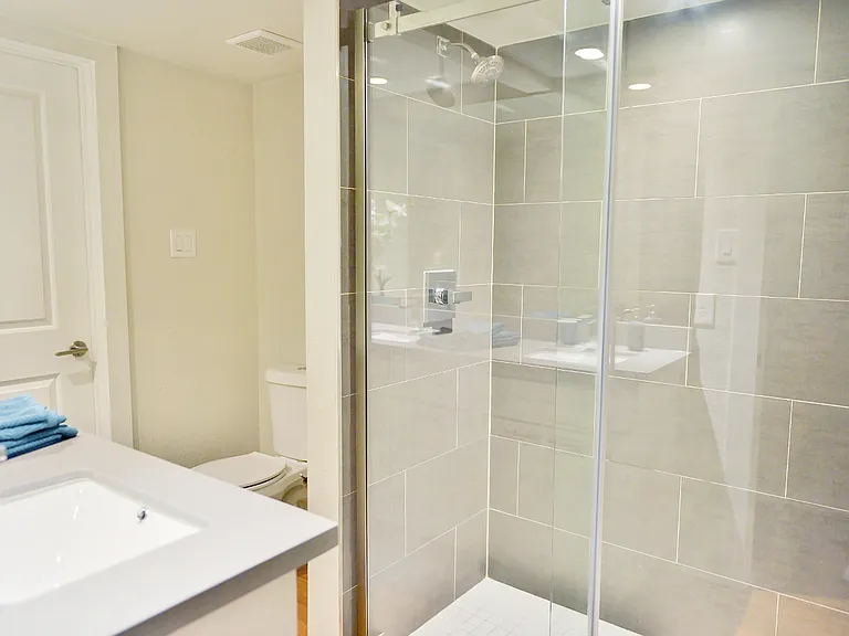 2043 Sul Ross St — Photo 17