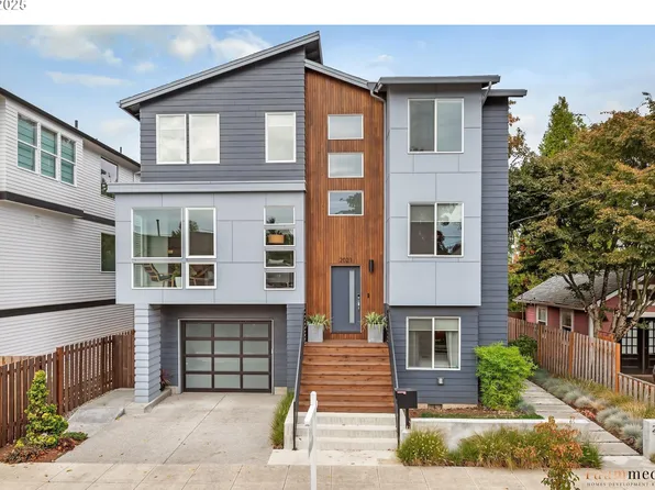 2021 SE Woodward St, Portland, OR 97202