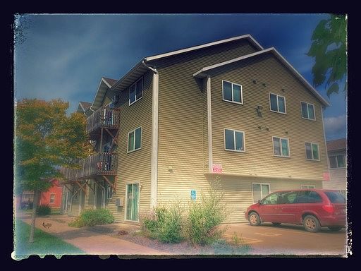 2nd image of 228 14th St N