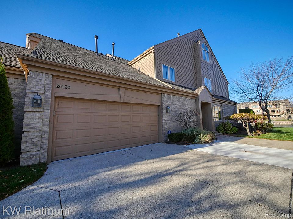 1st image of 26120 Harbour Pointe Dr S