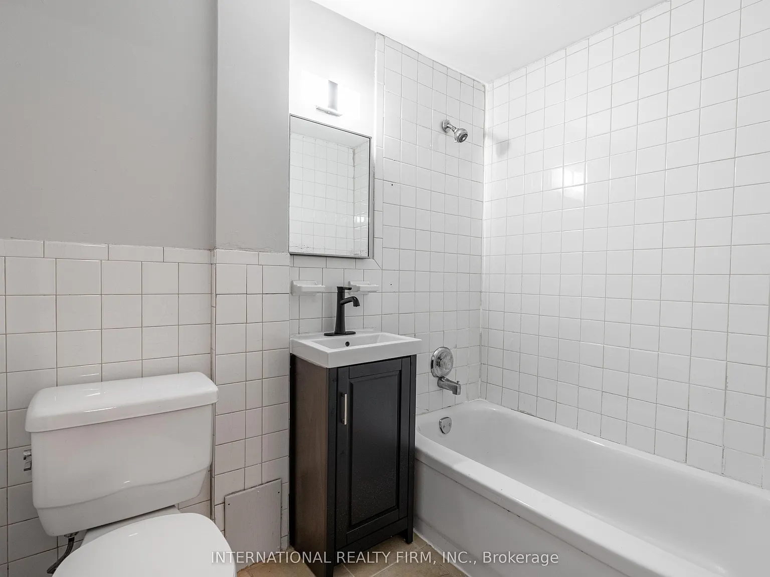 1 bed, $1,345 — Photo 1