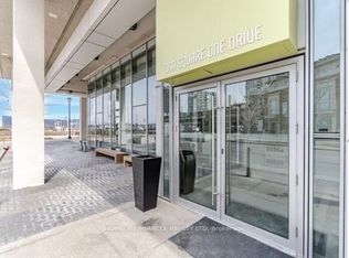360 Square One Dr #504, Mississauga, ON L5B 0G7