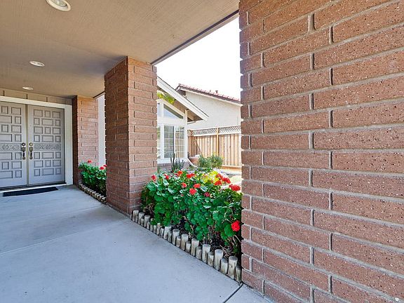 3rd image of 5908 Garlough Dr