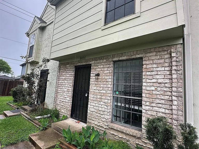 8636 Village Of Fondren Dr #8636 — Photo 31