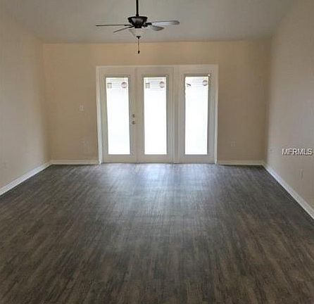 3rd image of 3252 New Mexico Ct