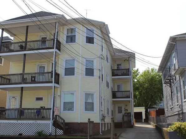 494 Grove St, Woonsocket, RI 02895