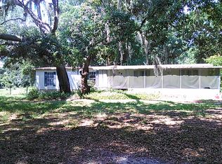 17450 SE 280th Ct, Umatilla, FL 32784
