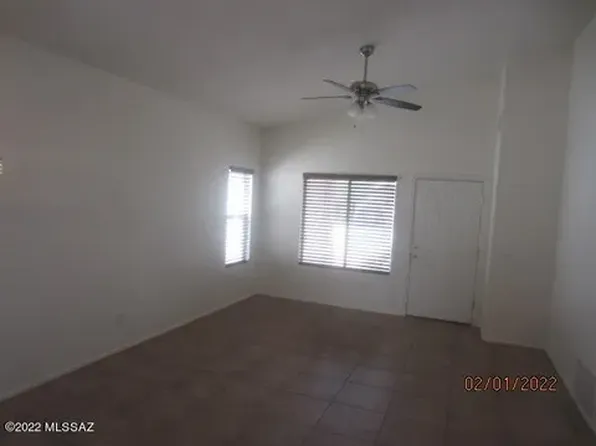 9066 E Muleshoe St, Tucson, AZ 85747