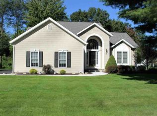 305 Autumn Run, Schenectady, NY 12306