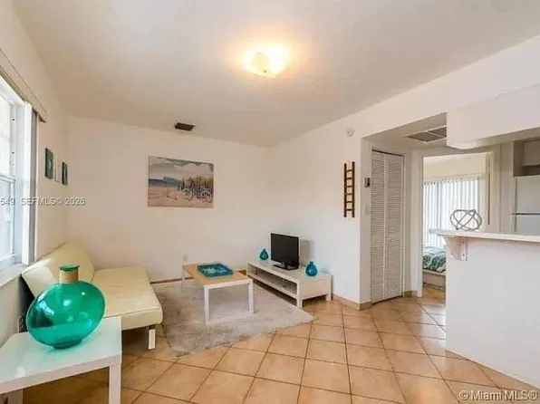 345 Michigan Ave APT 19, Miami Beach, FL 33139