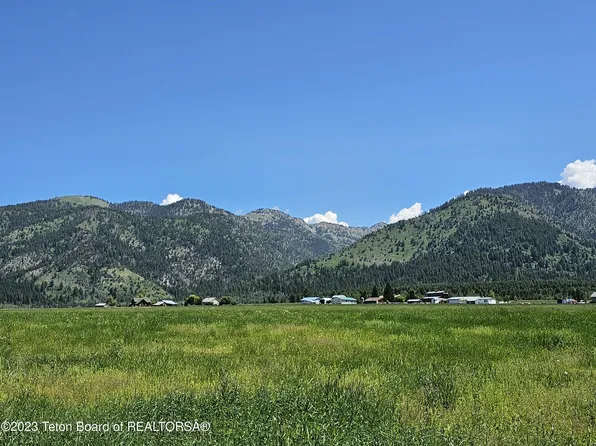 Estate 4 W Loulie Ln, Bedford, WY 83112