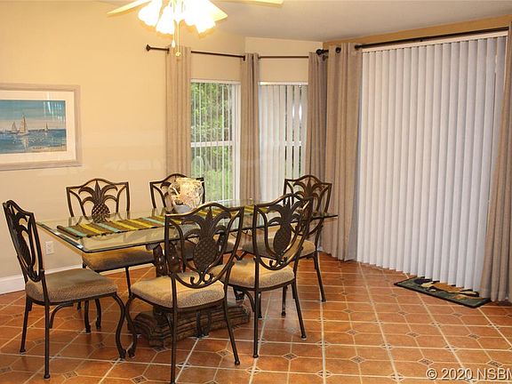 4th image of 427 Sioux Blvd