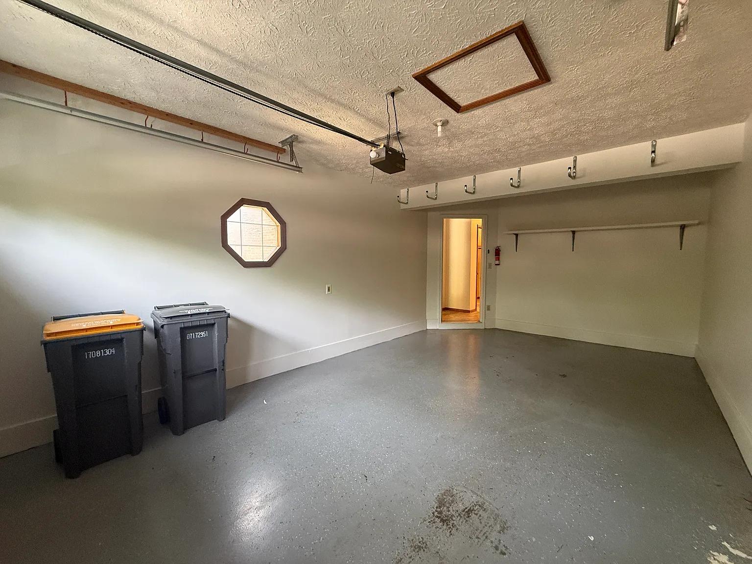 2 bed, 2060 sqft, $2,000 — Photo 4