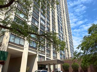 5455 N Sheridan Rd APT 1908, Chicago, IL 60640