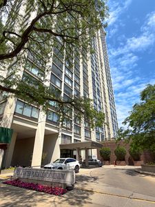 5455 N Sheridan Rd APT 1908, Chicago, IL, 60640