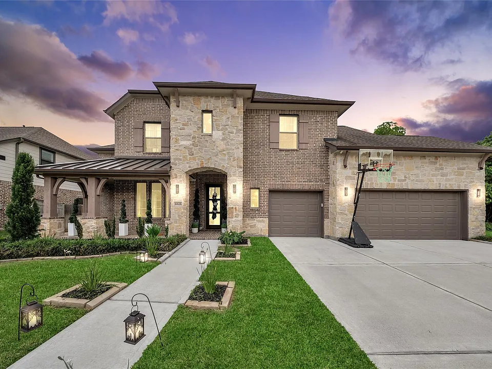 8826 Forest Side Dr