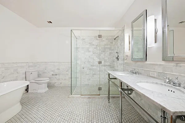 Rented by Corcoran | media 9