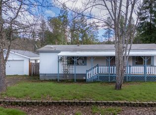 629 Frederick Ct, Cave Junction, OR 97523