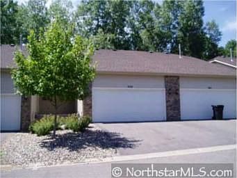 1st image of 909 Oakwood Heights Cir