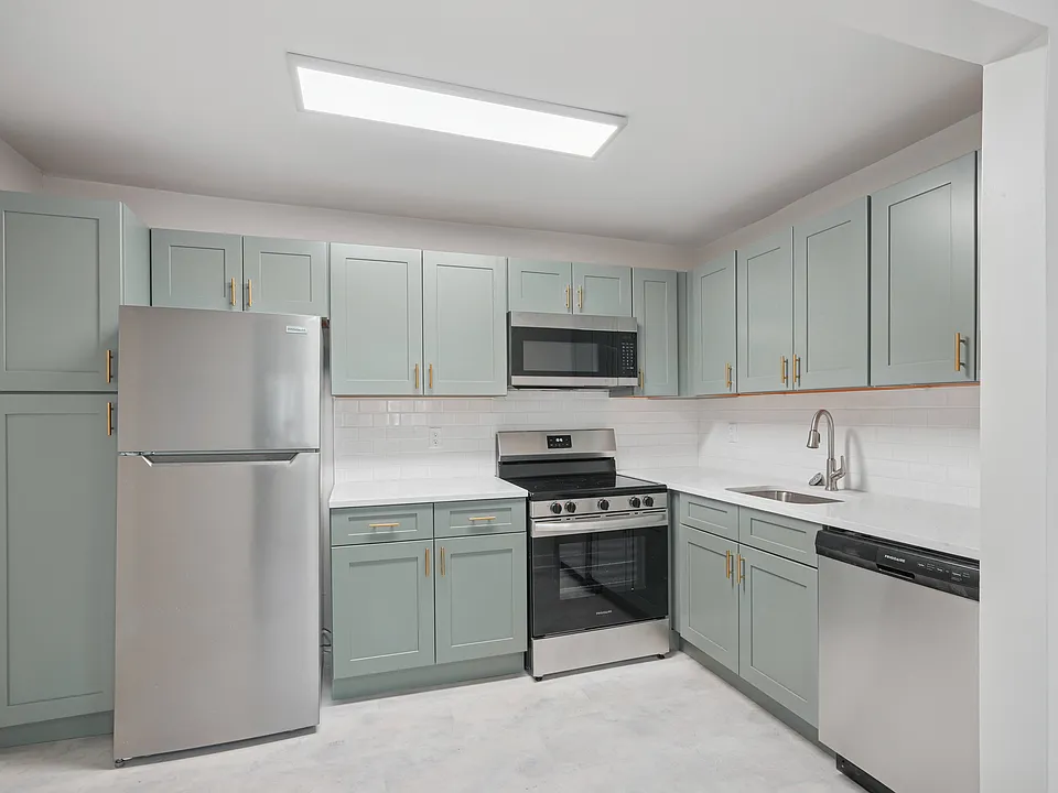 Atlantic Pointe Apartments
