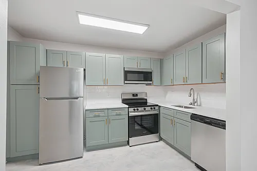 Atlantic Pointe Apartments Photo 1