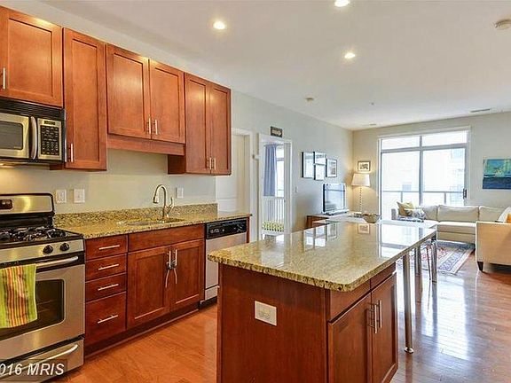 5th image of 1800 Wilson Blvd #315
