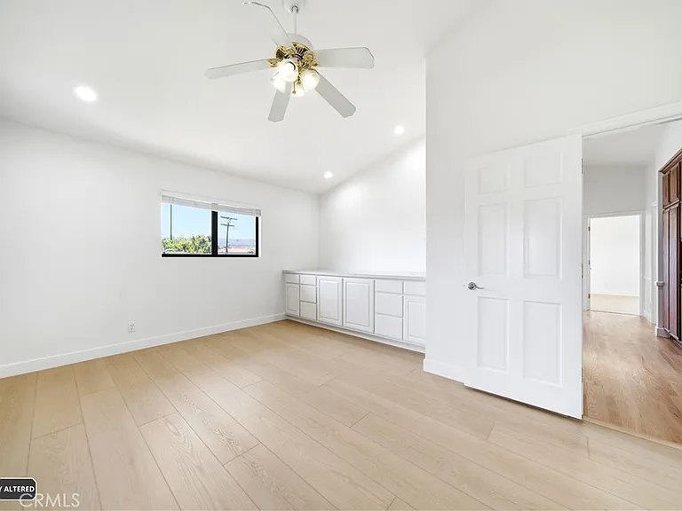 24620 Moon Ave — Photo 24