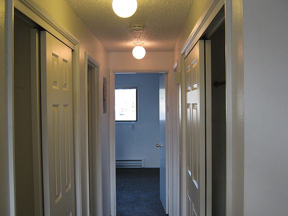 3rd image of 1405 Lewis St APT 6