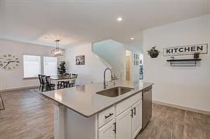 327 John House Ln — Photo 9