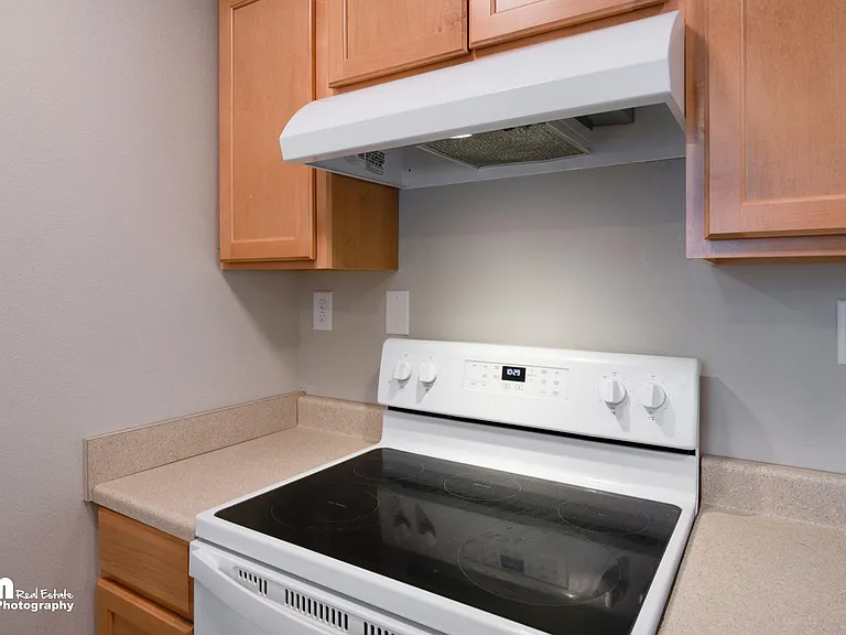 440 E 11th Ave #B-1 — Photo 10