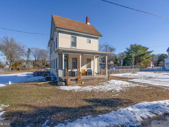 105 Church St, Dorchester, NJ 08316