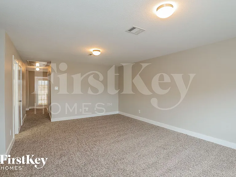 19308 Stars Hollow Dr — Photo 8