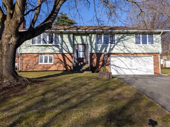 214 Americo St, Ludlow, MA 01056