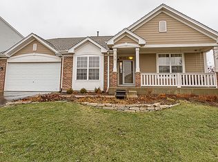 2947 Shamrock Dr, Elgin, IL 60123