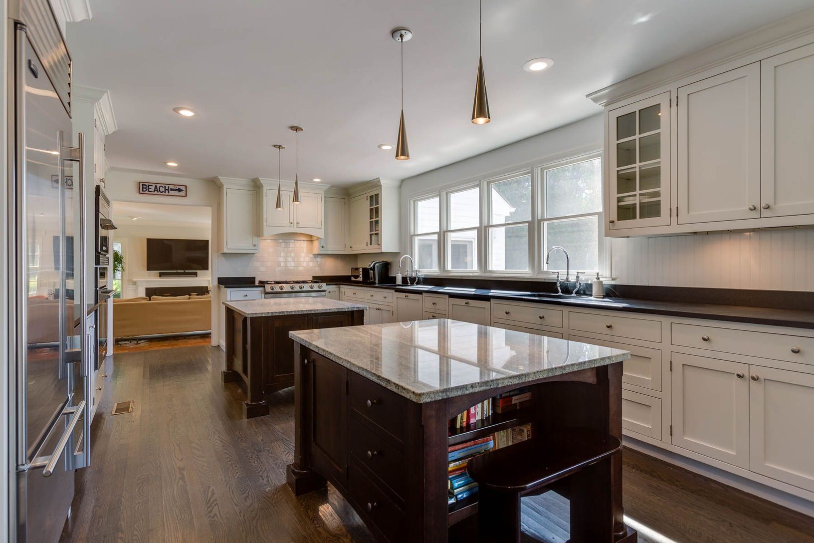  Stainless Steel Appliances and Center Islands