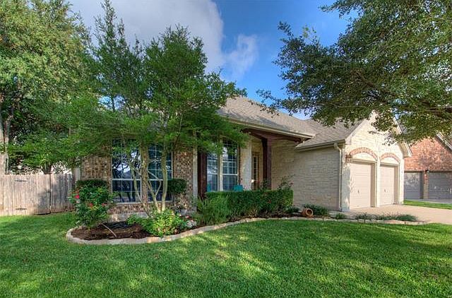 1st image of 2925 Plantation Dr