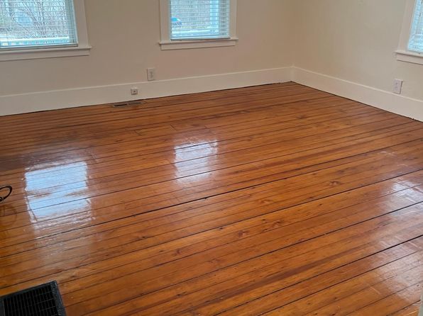 73 State St #1, Shelburne Falls, MA 01370