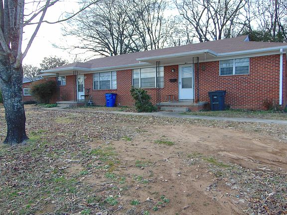 3rd image of 100 Parker Dr